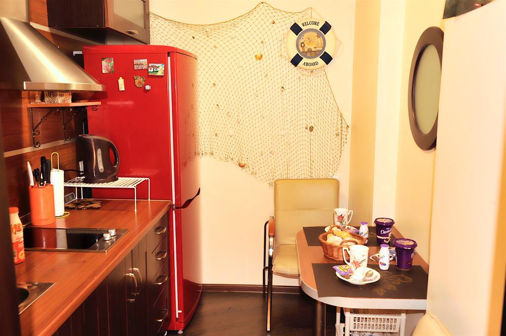 The Sky Loft Apartment Киев Екстериор снимка