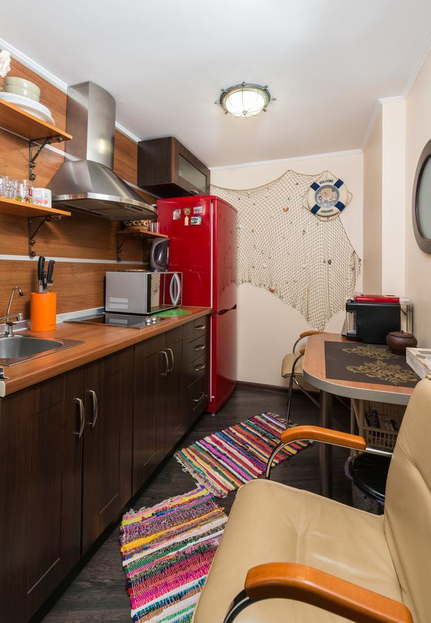The Sky Loft Apartment Киев Екстериор снимка