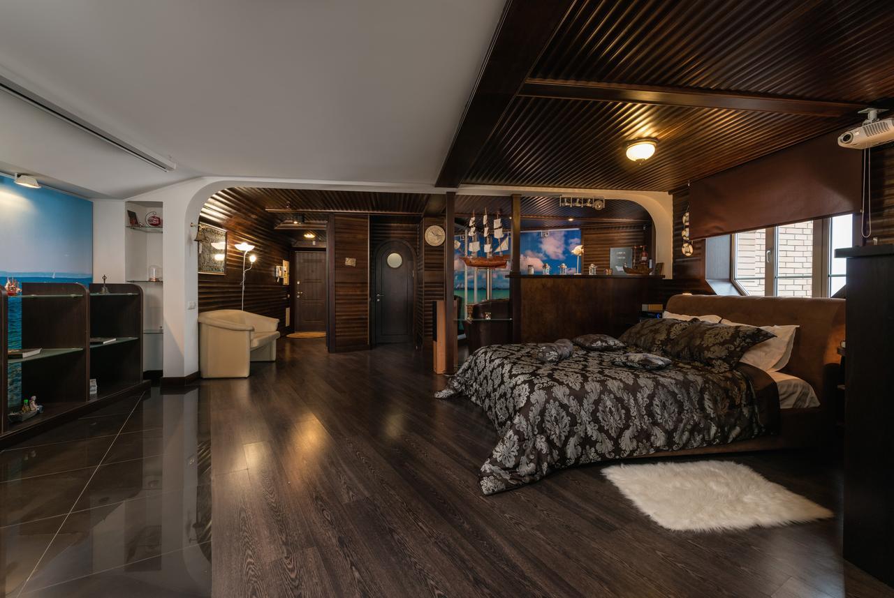 The Sky Loft Apartment Киев Екстериор снимка
