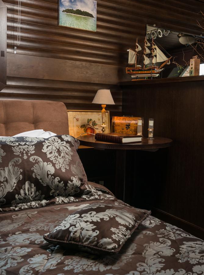 The Sky Loft Apartment Киев Екстериор снимка